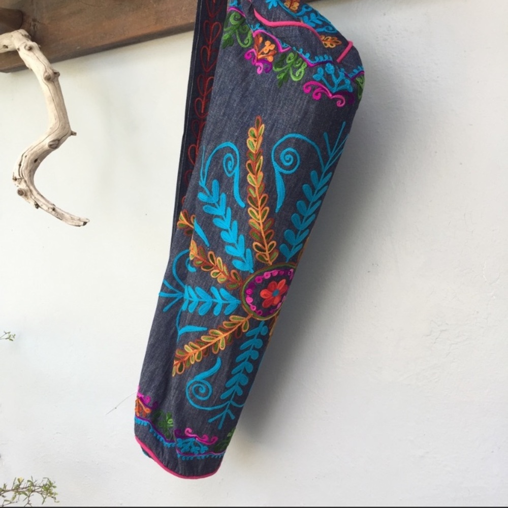 Z&L Europe Boho Embroidered Yoga Mat Bag